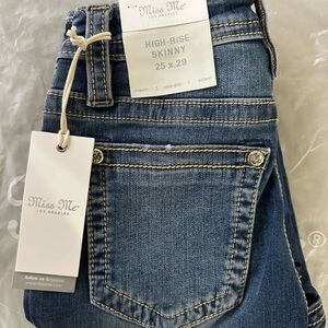 Miss Me High-Rise Skinny Jeans in Medium Wash Blue